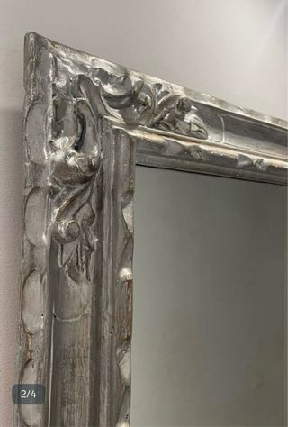 Espejo antiguo plateado.