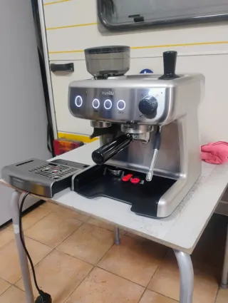 Cafetera Breville Plata