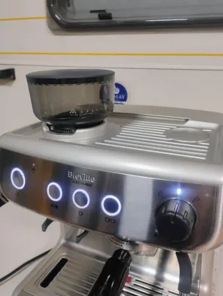 Cafetera Breville Plata