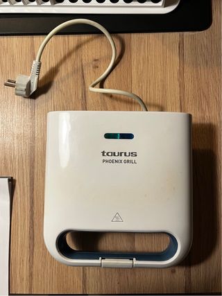Sandwichera Taurus Phoenix Grill