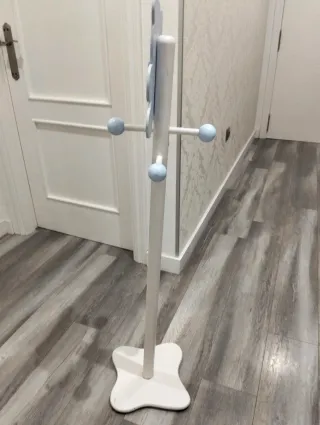 Perchero infantil oso azul