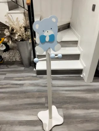 Perchero infantil oso azul