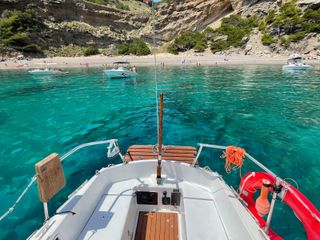 Velero Puma 26 con amarre en Puerto Alcúdia