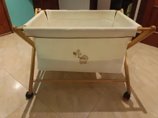 Minicuna colecho madera con ruedas + colchón