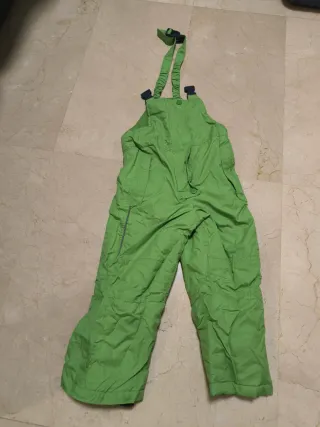 Mono de esquí verde talla 4