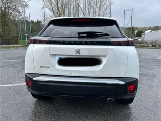 Peugeot 2008 Allure 1.5 BlueHdi 110