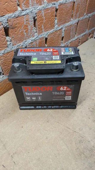 Batería Tudor TB620
