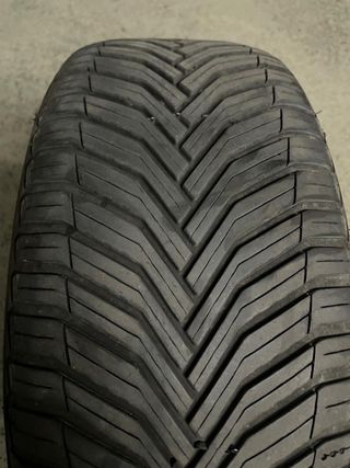 1x Michelin Crossclimate 2 225/45 R17