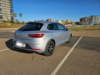 SEAT Leon 2018 FR Plus SC Gris