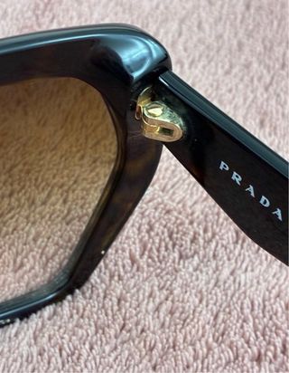 Gafas de sol Prada negras