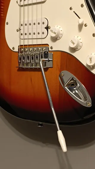 Guitarra Eléctrica Stratocaster Buen Estado