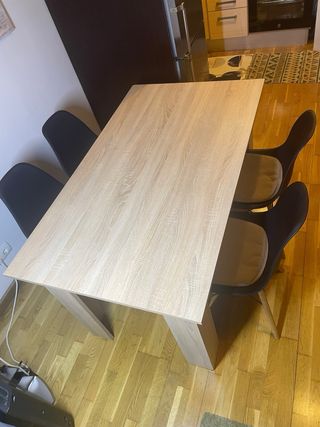 PACK MESA COMEDOR MAS 4 SILLAS