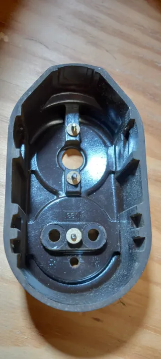 Interruptor y enchufe de baquelita