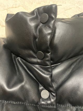 Chaleco acolchado negro Stradivarius