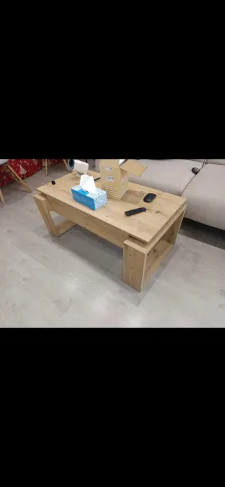 Mesa de centro de madera comedor