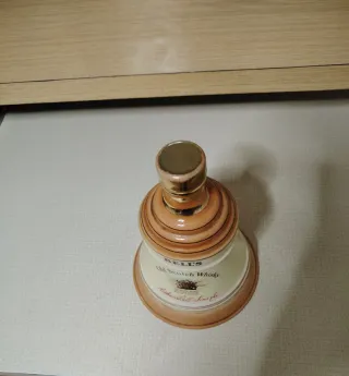 Botella cerámica Bell's Old Scotch