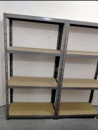 Garaje y trastero en venta,al lado de la comisaria