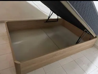 Cama canapé y colchón matrimonio