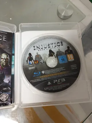 Injustice Gods Among Us Ultimate PS3