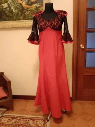 Vestido Flamenca Negro y Rojo