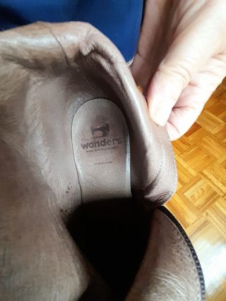 Botines de piel marrón