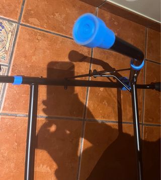 Andador de paseo ,señores mayores .como NUEVO.