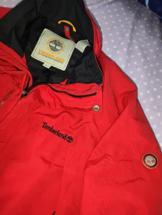 Chaqueta Timberland Roja y Negra