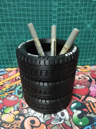 Porta Lápices 3D Ruedas Nokian