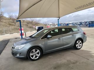 Opel Astra 2015