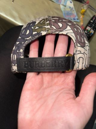 Gorra Burberry London England