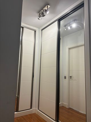 Puertas de armario lacadas en blanco
