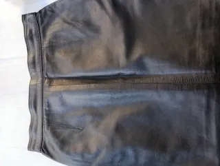 Falda de Piel Napa Negra