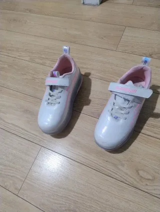 Patines niña talla 36 con ruedas