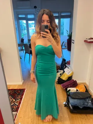 Vestido verde tubo largo talla XS