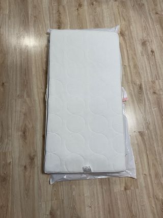Colchón Cuna JÄTTETRÖTT (IKEA)