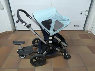 Carro Bugaboo con funda impermeable
