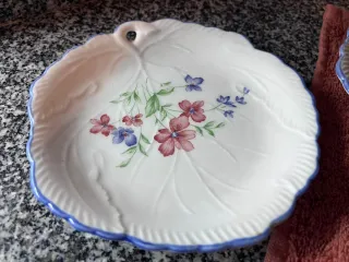 Juego vajilla japonesa 6 platos y fuente central