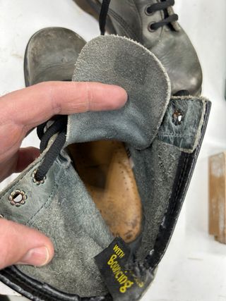 Botas Dr. Martens Grises