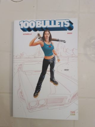 11 numeri collana fumetti 100 bullets pari al nuov