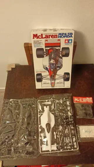 Maqueta Tamiya McLaren MP4/5B Honda 1:20
