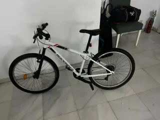 Bicicleta Rockrider ST100
