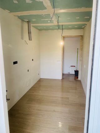 Oficial sigundo  móvil 632386237