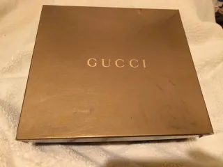 Botines Gucci Ante Negro con Flecos