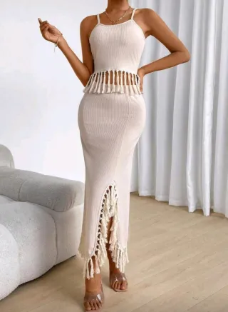 Conjunto étnico beige