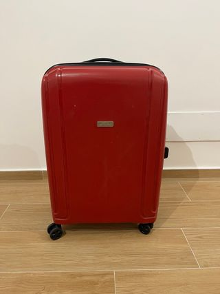 Valigia da viaggio rossa