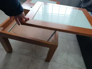 Mesa de madera con alzas