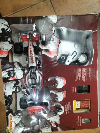 Coche RC Vodafone McLaren Mercedes 1/10
