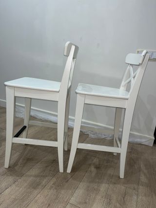 2 sillas altas de madera IKEA