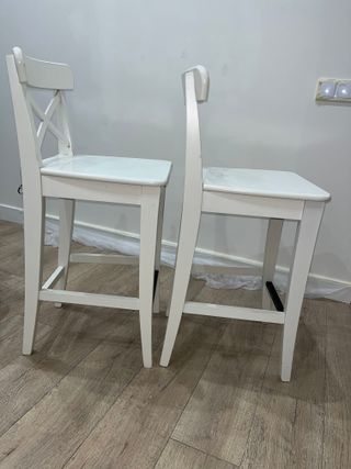 2 sillas altas de madera IKEA