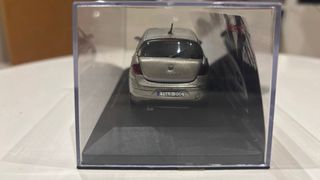 Maqueta Seat Toledo TDI 2004 1:43